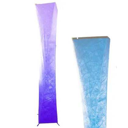 Tubo sensorial de luces 25 x 132 x 25 cm.