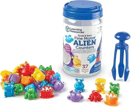 Extraterrestres para clasificar 37 piezas